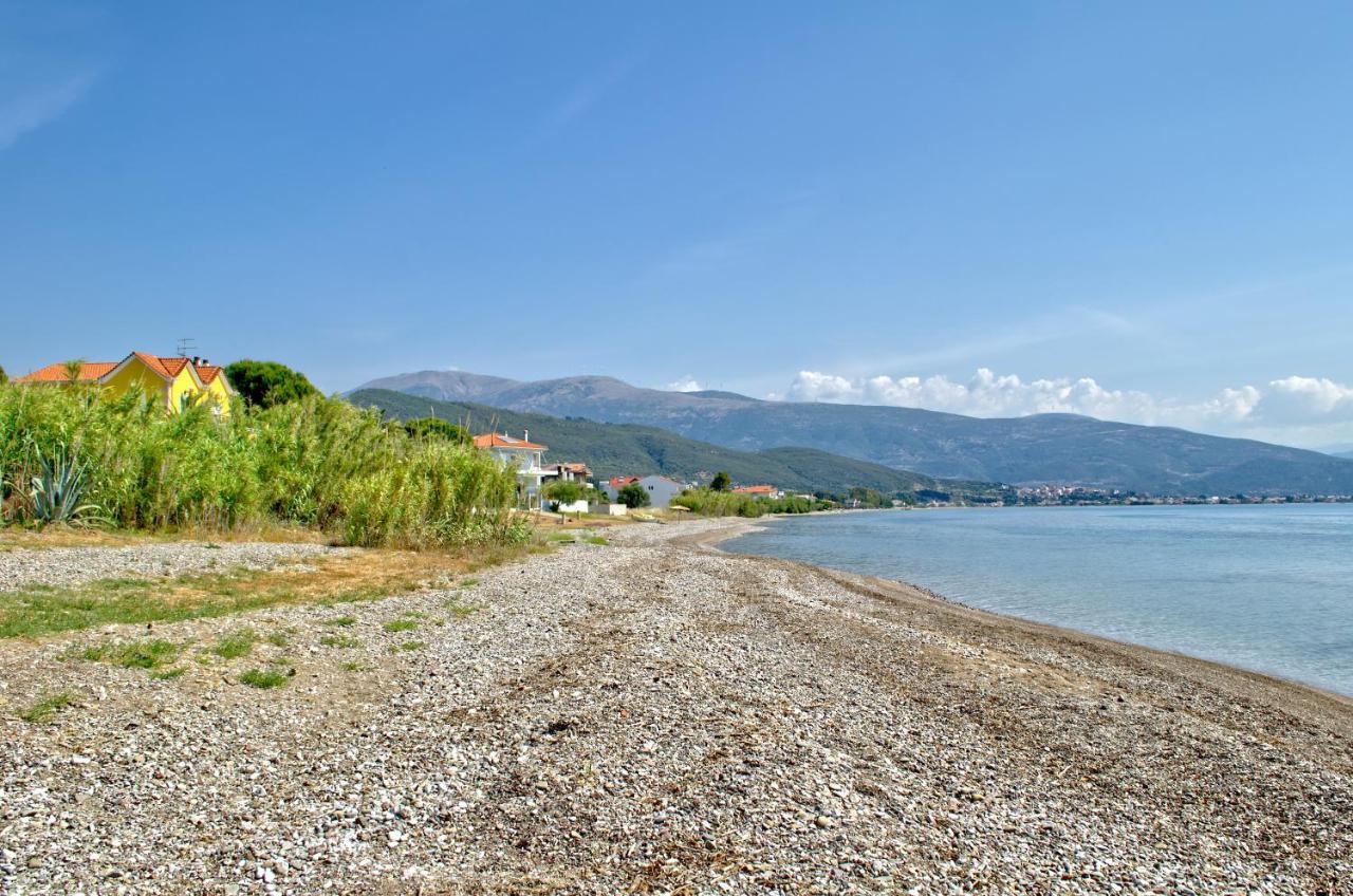 Epipleon Luxury Suites -104- Δωμάτιο 35Τμ Με Βεράντα 35Τμ Μπροστά Στη Θάλασσα 나프팍토스 외부 사진